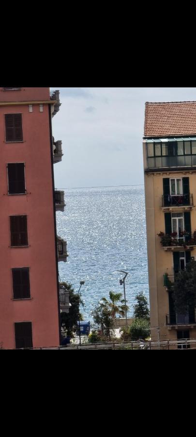 Al Mare Da Gaia Lägenhet Savona Exteriör bild